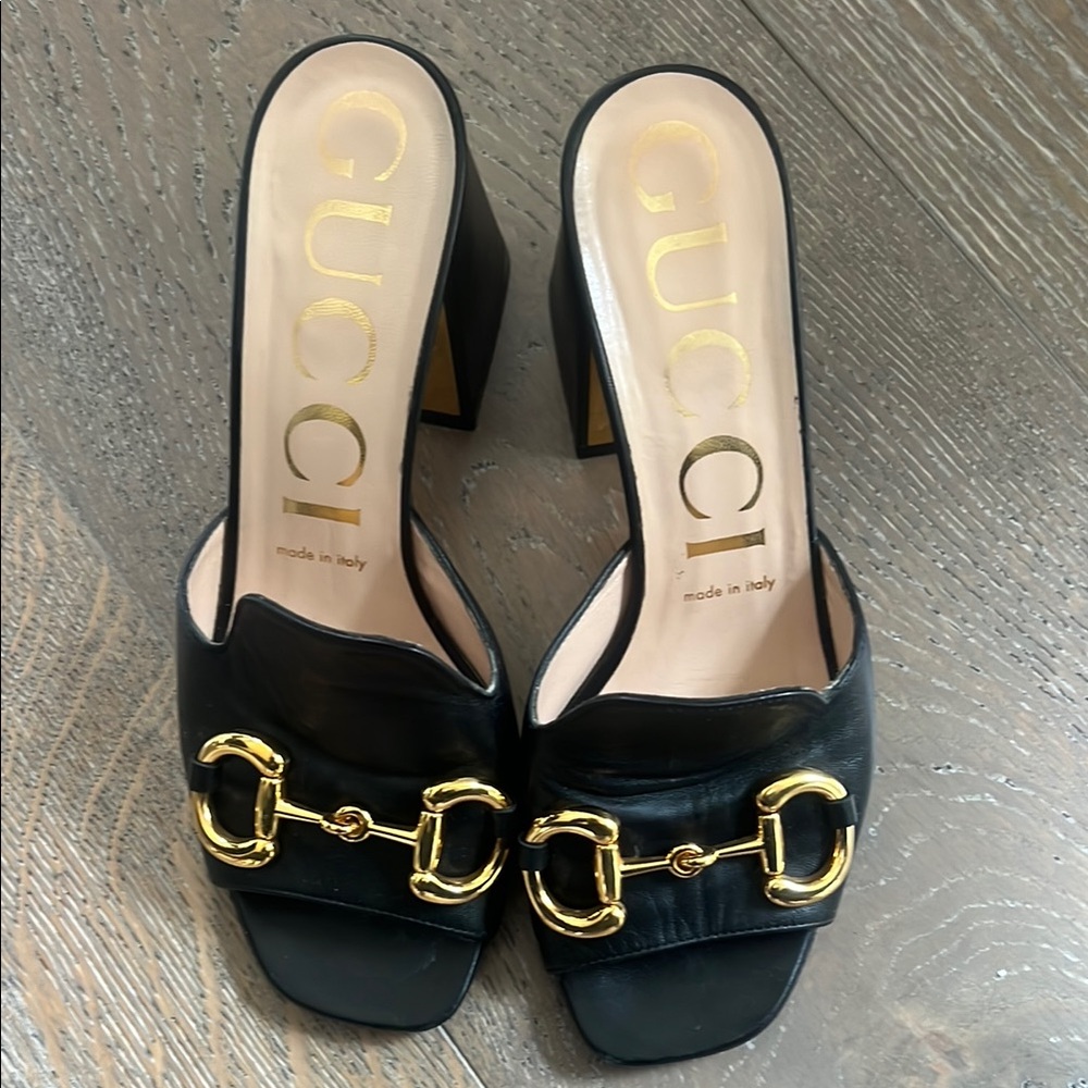 Gucci Black Leather Women's Mules